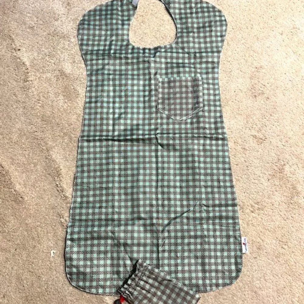 Tidy Top/Bib Reversible Pocket Waterproof Green/Brown Plaid Travel Home Car OS